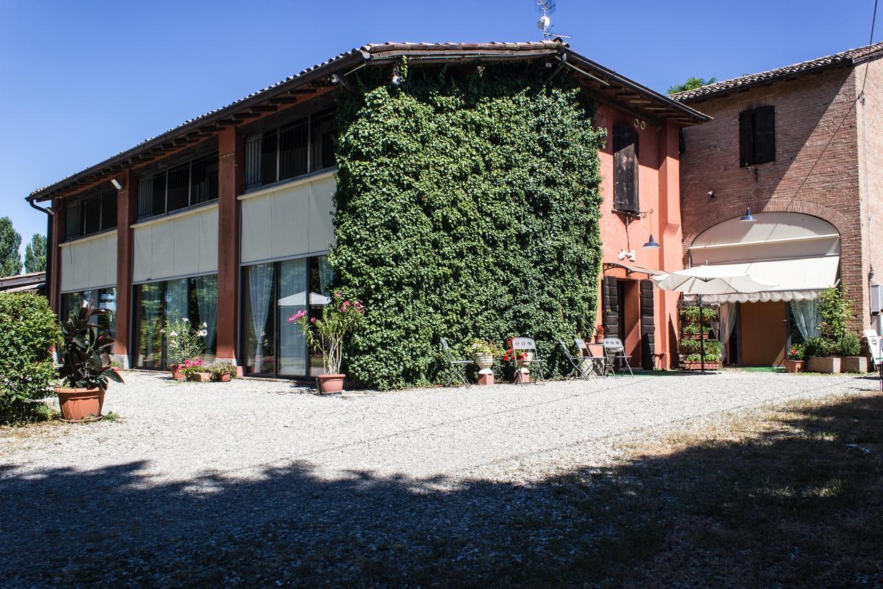 Locanda Casa Motta Poviglio  ภายนอก รูปภาพ