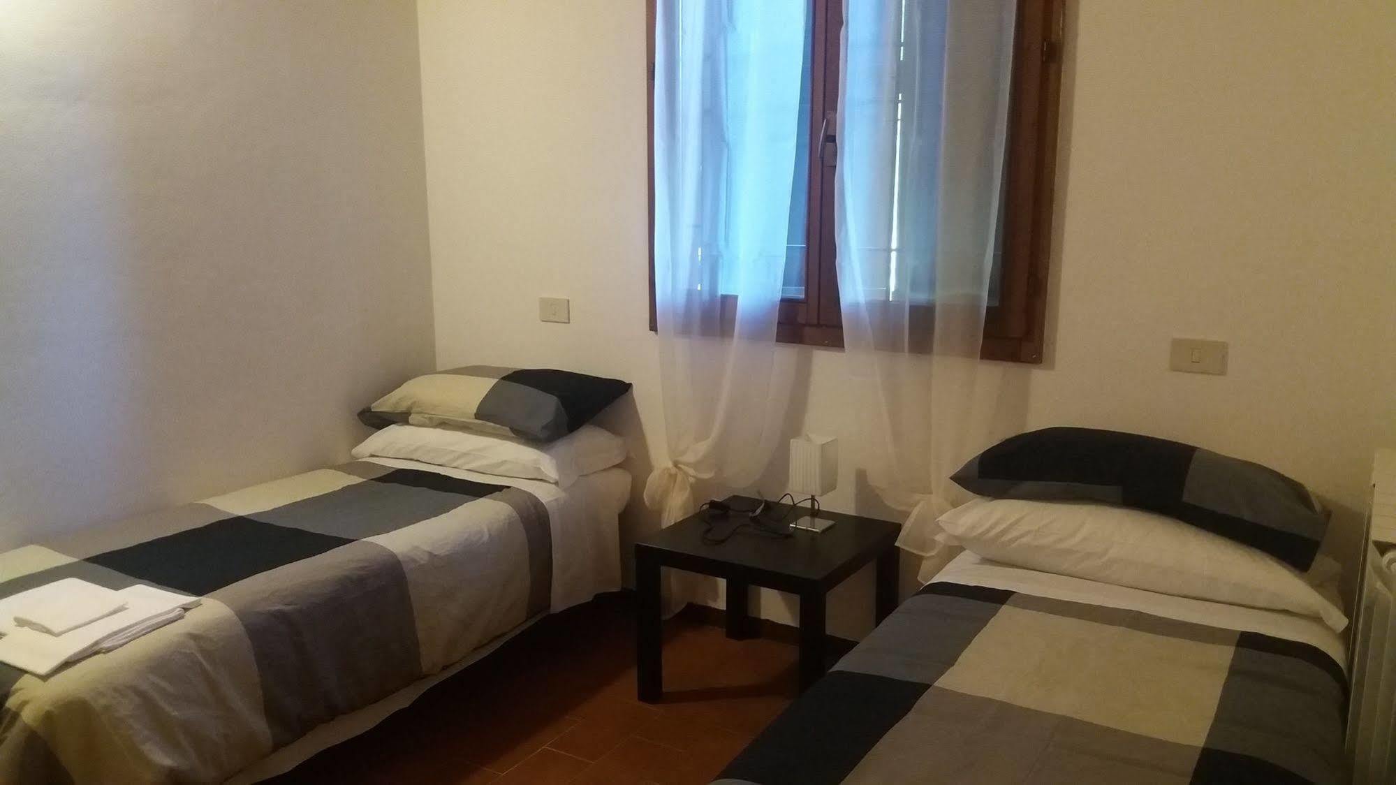 Locanda Casa Motta Poviglio  ภายนอก รูปภาพ